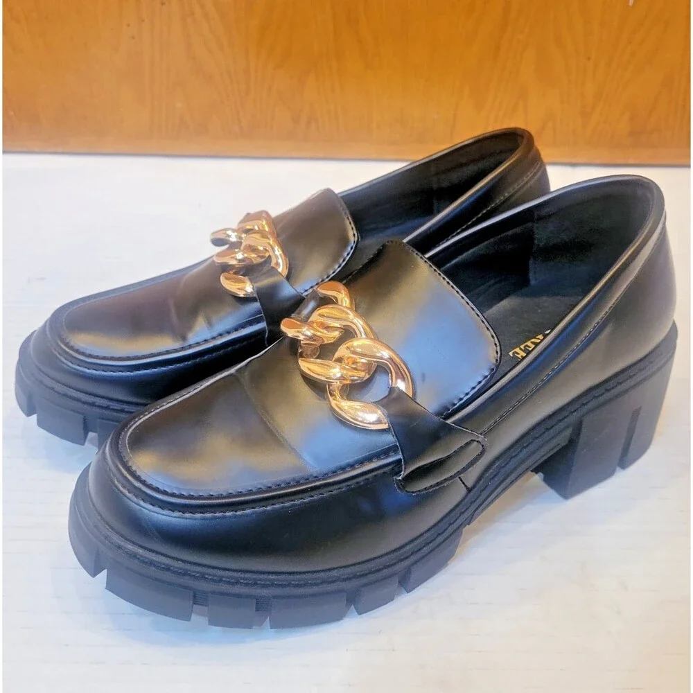 TINSTREE Platform Loafers Black Gold Chain Sz 8 Chunky Lug Sole Shoes Preppy